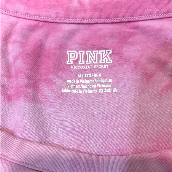 💕🎉HOST PICK🎉💕 Pink Tie-Dye Long Sleeve Crop Top - Picture 4 of 4